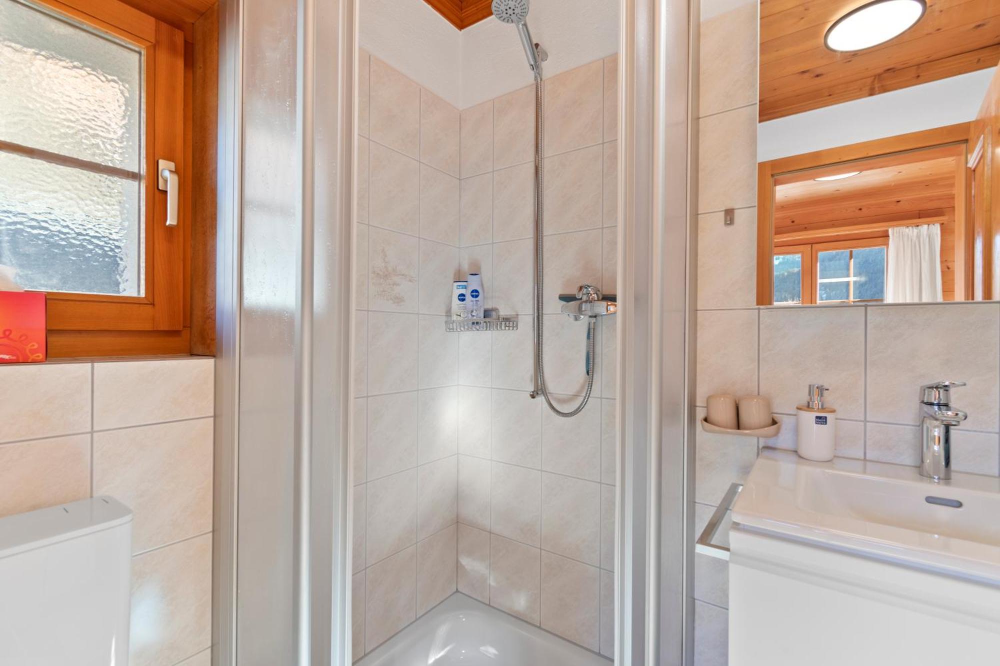 Gemuetliches Chalet Mit Privater Sauna Und Schoener Aussicht Küblis Eksteriør billede